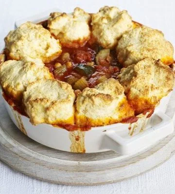 Slow cooker vegetable stew with cheddar dumplings